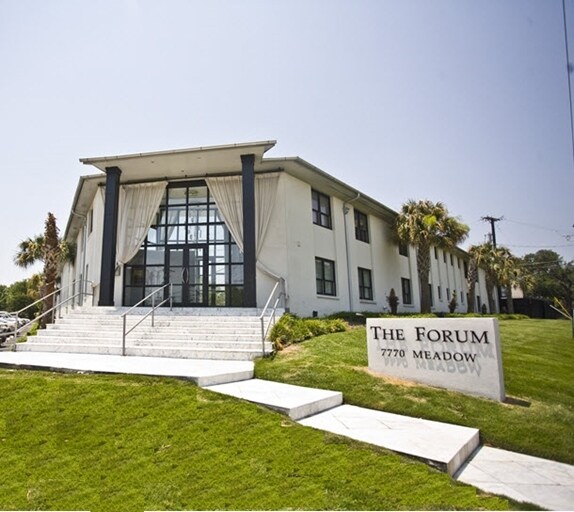 Photo - The Forum Apartments
