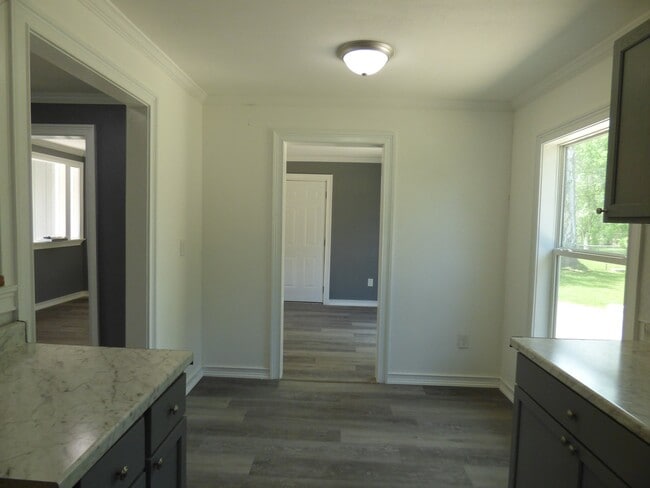 Photo - 1030 Clairmont Dr