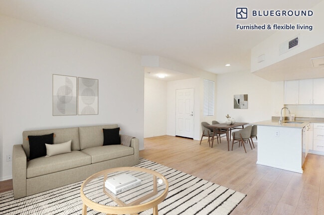 Photo - 1571 Flynn Rd Unit FL3-ID10484A