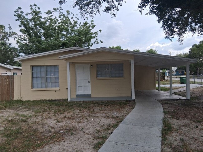 Building Photo - 3 Bed Home for Rent!