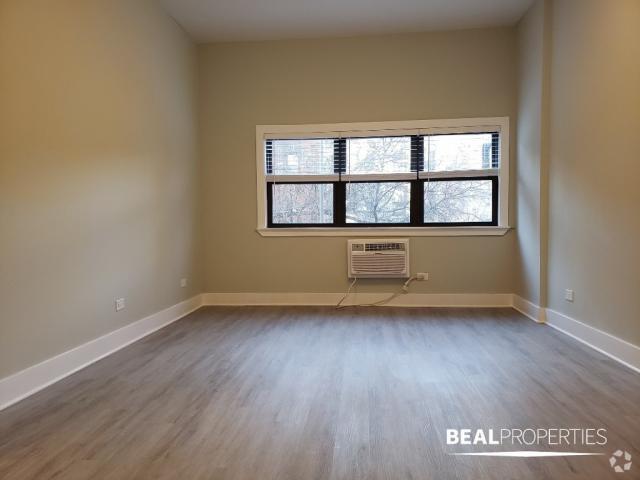 Building Photo - 1 bedroom in CHICAGO IL 60610 Unit A3 Rental