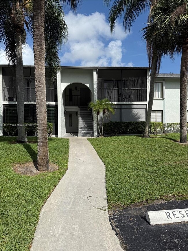Photo - 1014 Green Pine Blvd Condo Unit H1
