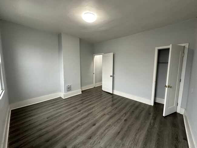 Photo - 5135 Charles St Townhome