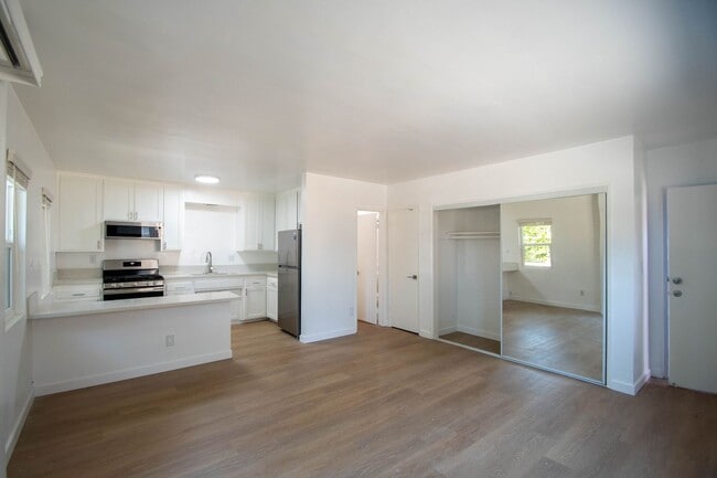 Photo - 14312 Tiara St Unit 01