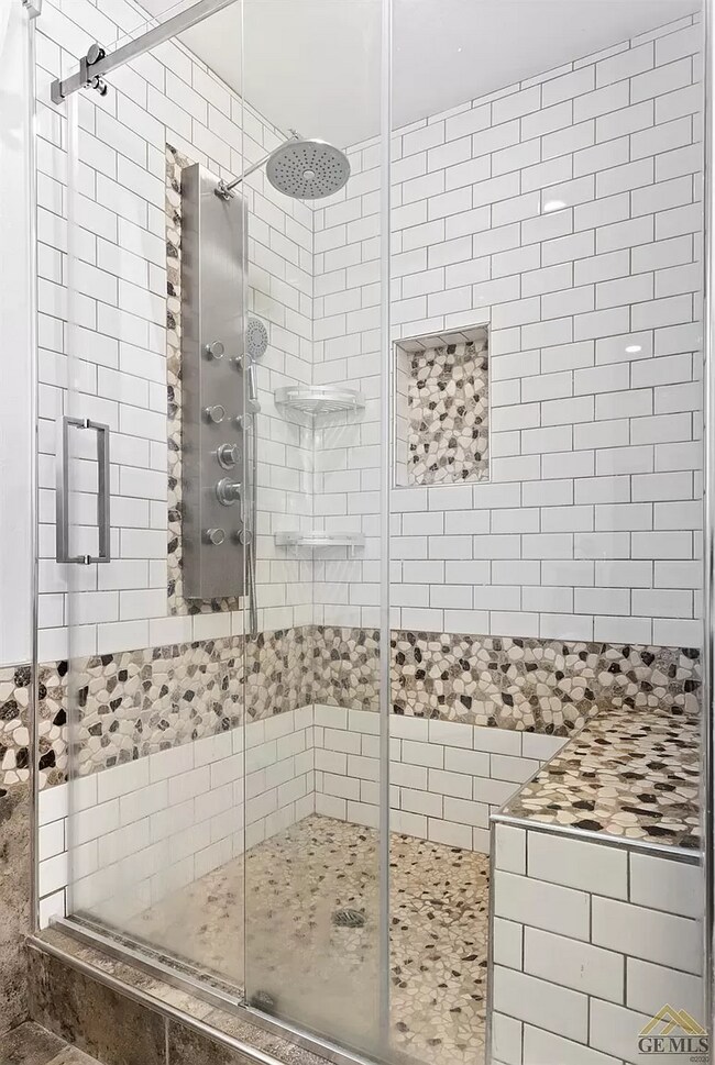 Photo - 427 Woodlands Meadow Ct