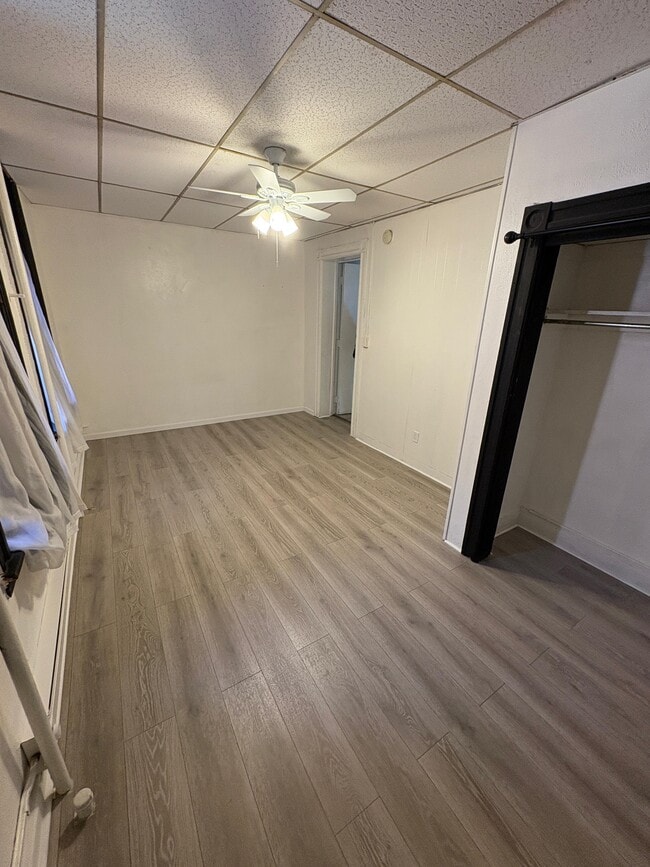 Dormitorio 1 - 29 E 4th St Unidad Apartment 1