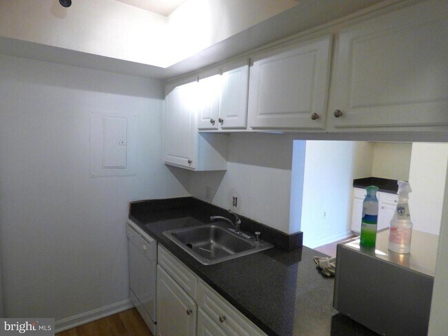 Photo - 8205 Whispering Oaks Way Unidad 303