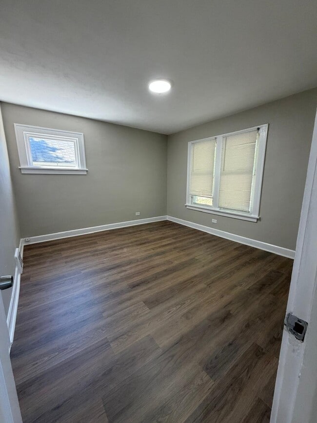Photo - 1067 Rushleigh Rd