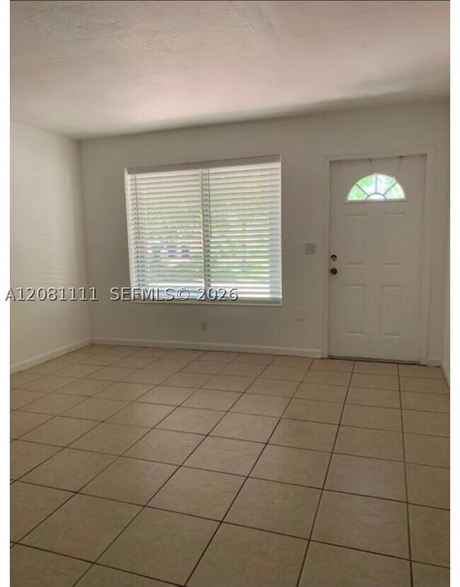 401 SW 8th St Unit A
