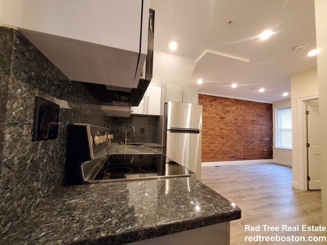 Photo - 1616 Beacon St Unidad 5