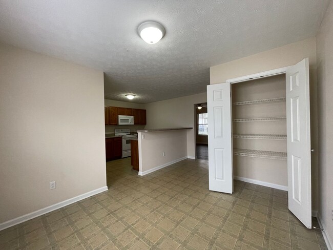 Photo - 254/252 AW Apartamento Unidad 254 april way