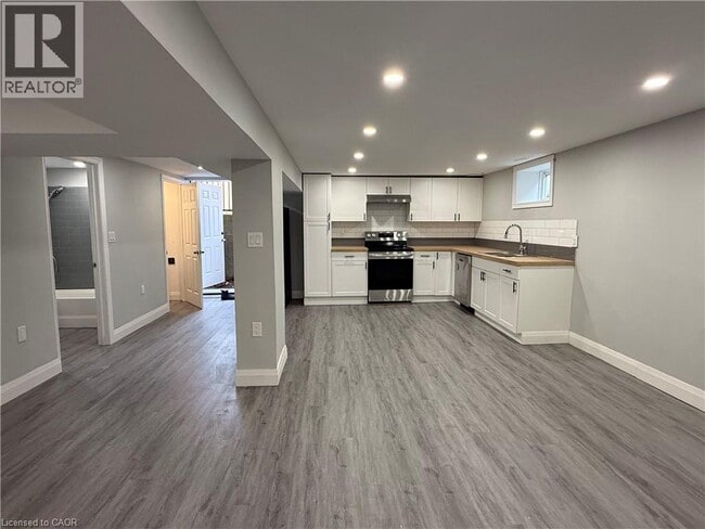 Photo - 198 Glennie Ave