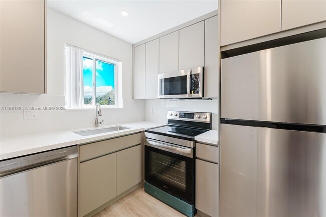 Photo - 400 Waterway Dr S Unit 202