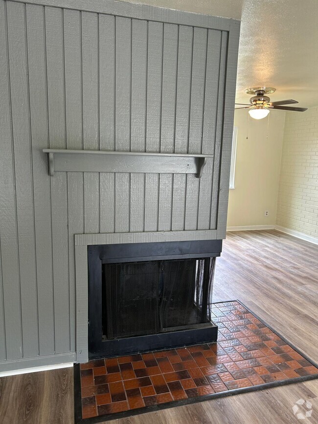 Building Photo - 3160 Camberly Dr Rental