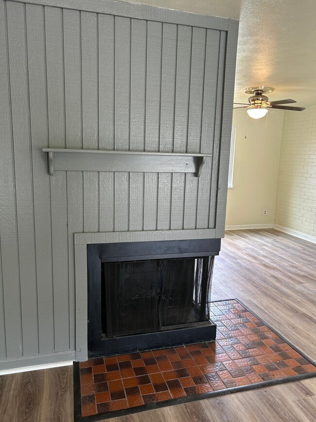 Building Photo - 3160 Camberly Dr Rental