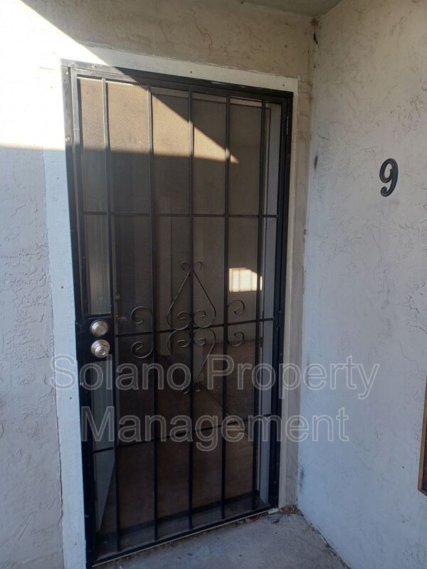 Photo - 766 E Tabor Ave Unidad #9