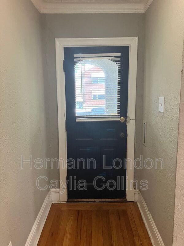 Photo - 7030 Dartmouth Ave