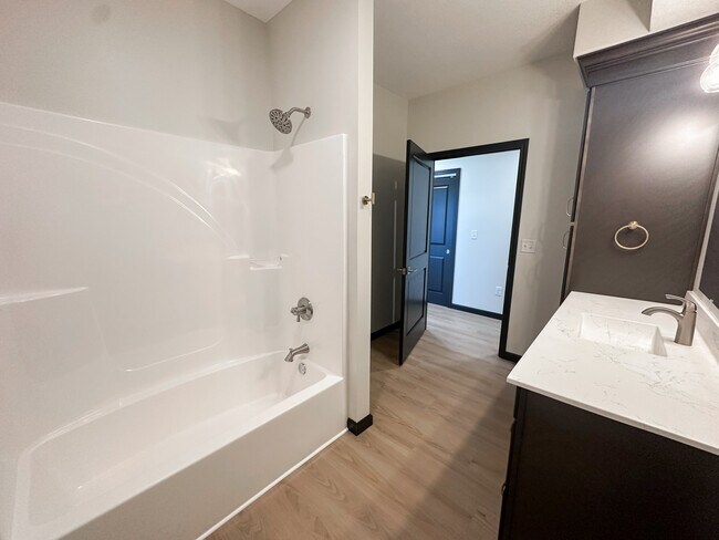 Photo - Fairway Place Apartments