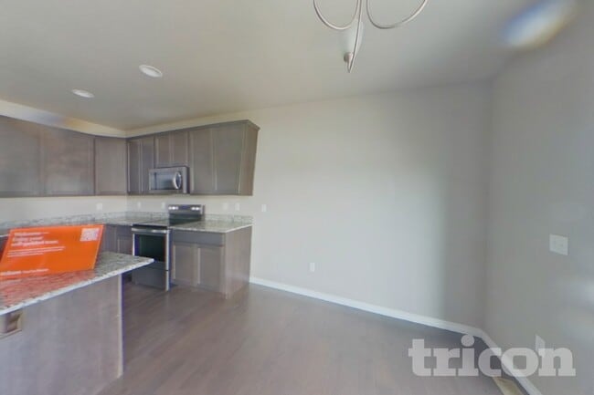 Photo - 1804 Ruddlesway Dr