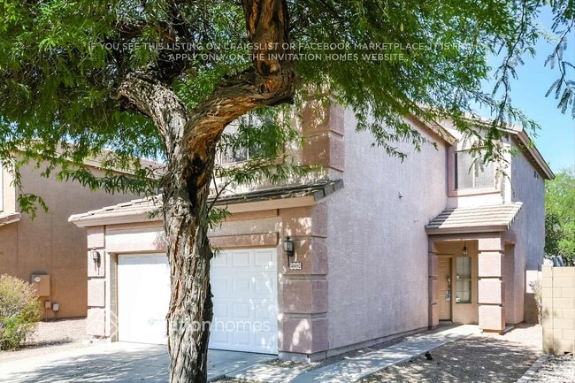 Photo - 40092 Calabria St