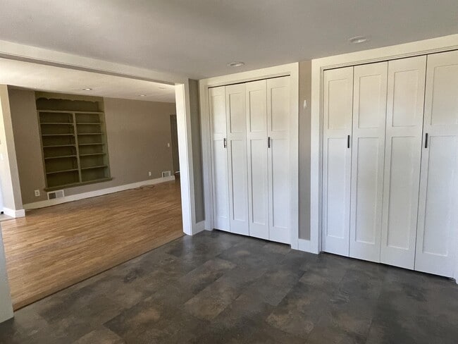 Photo - 7616 Hesper Rd