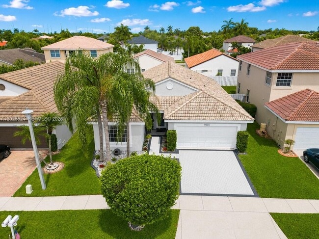 Photo - 17485 SW 29th St Unit 1