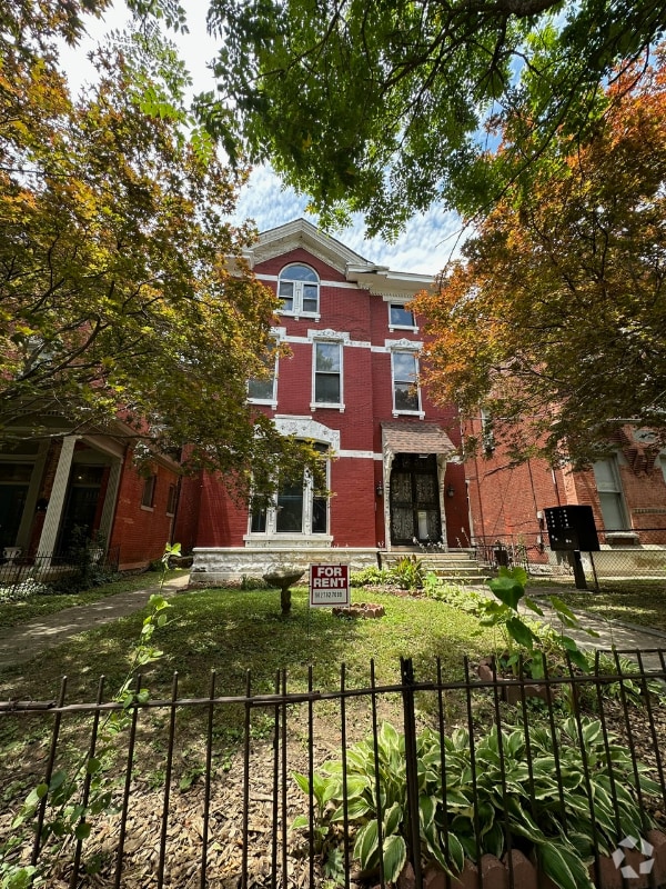 Building Photo - 1234 S 1st St Rental