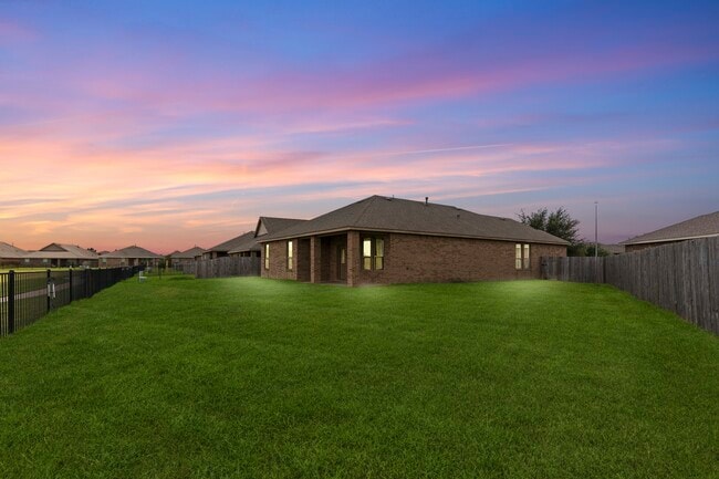 Photo - 23607 Legano Dr