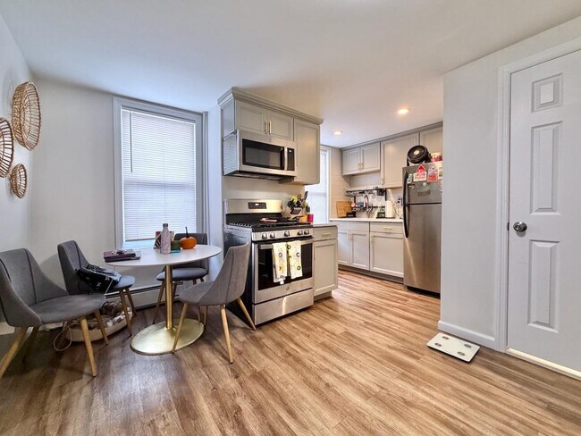 Photo - 331 4th St Unidad 2F