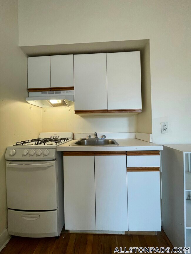 Photo - 1148 Commonwealth Ave Unidad 12A