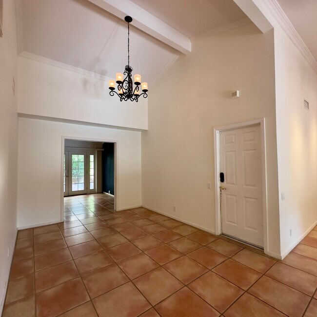 Photo - 40064 Silktree Ct