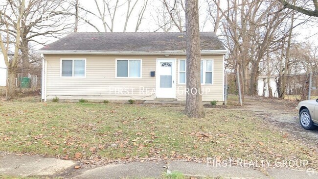 Building Photo - 3 Bedroom, 1 Bath Ranch Style Home for Ren...