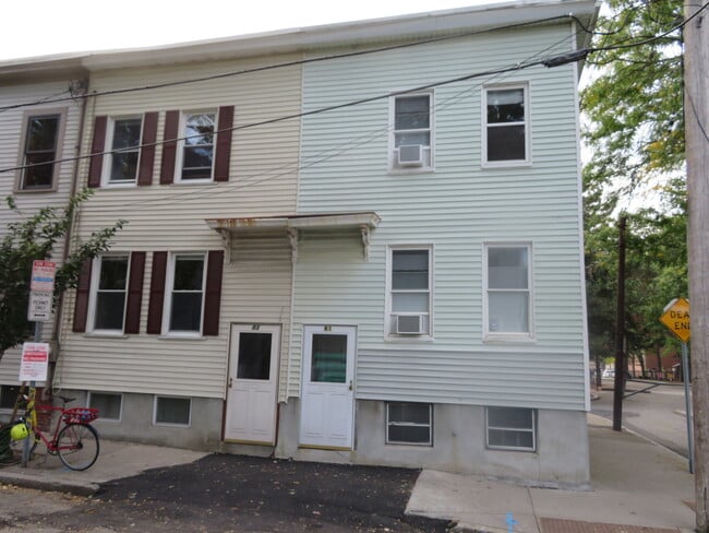 Photo - 81 6th St Unidad #