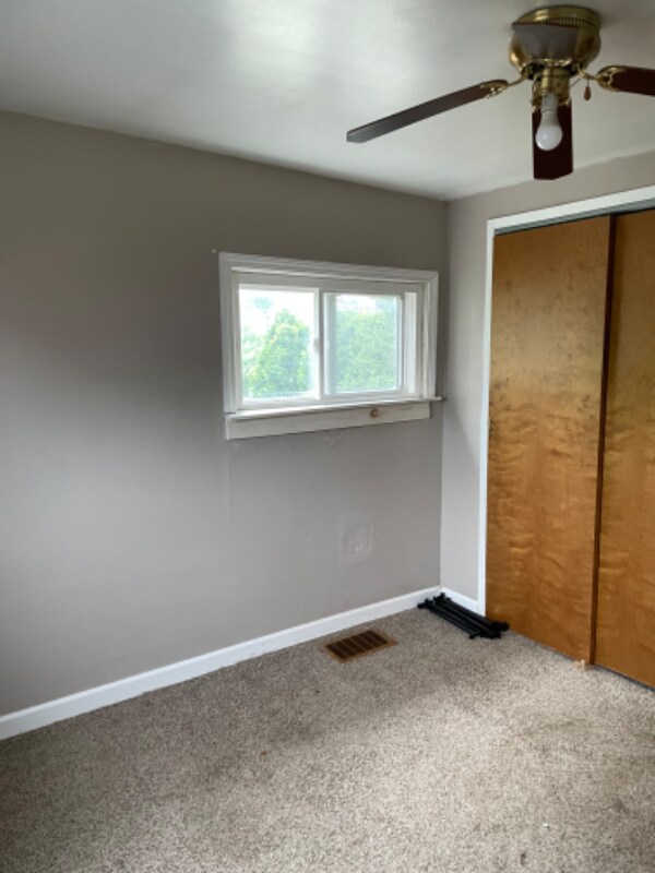 Photo - 215 N 3rd St