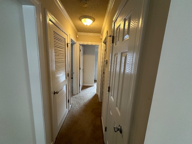 Photo - 75 Rollins Acres Ln Unidad B