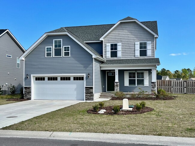 Building Photo - Extremely well kept 3 Bedroom avail in The Landing at Mill Creek!