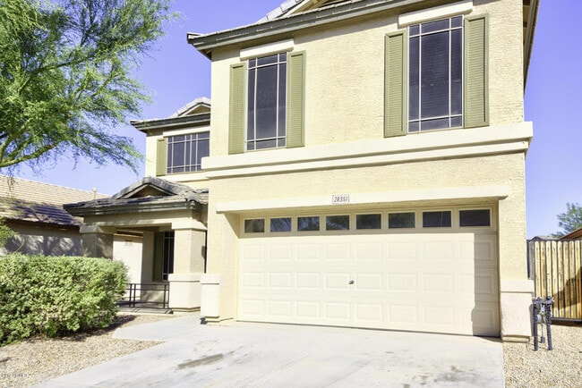 Building Photo - BEAUTIFUL 4 BED 2.5 BATH, OVER 2300SQFT., ... Rental