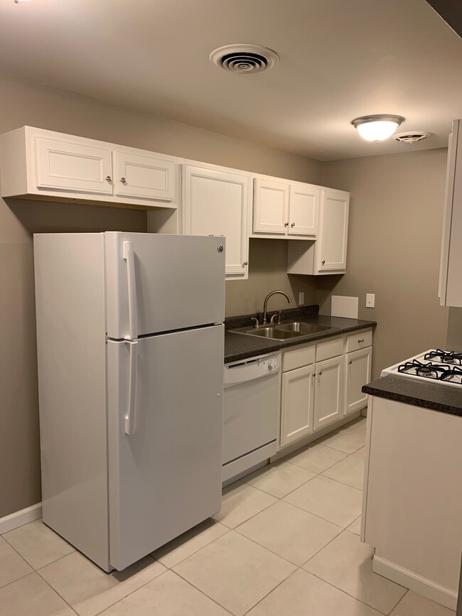 Legion Park & Heartwood Court Apartments Owensboro, KY