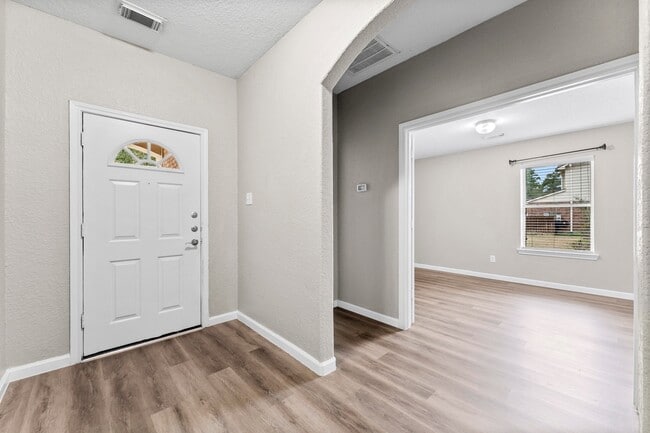 22014 Briarvine Ct