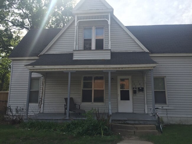 Building Photo - FA908X Unit FA908X - Whole House