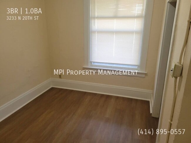 Photo - 3233 N 20th St