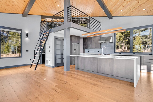 Photo - 11845 US Hwy 285