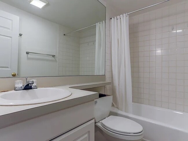 Photo - 1714 Washington St Unidad 6