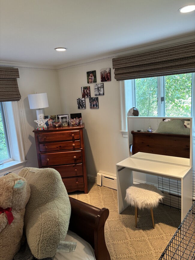 Photo - 544 Brookside Rd