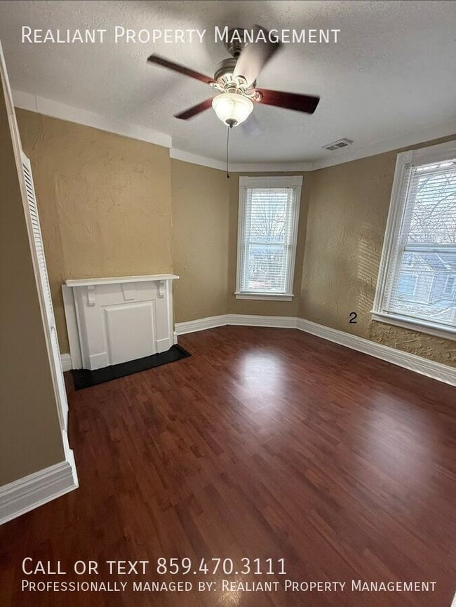 Photo - 711 W Maxwell St Unit 2