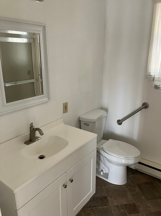 Photo - 436 Western Ave Unidad Apartment 3