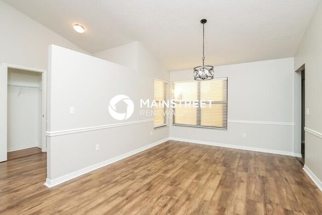 Photo - 3 Bedroom Pet-Friendly Home in SEBASTIAN, ...