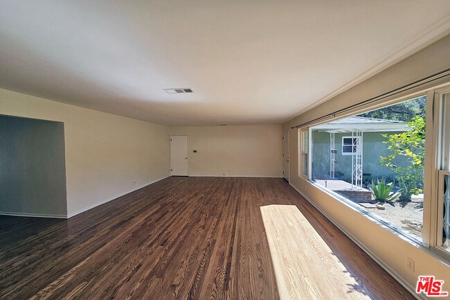 Photo - 3700 Glenwood Ave