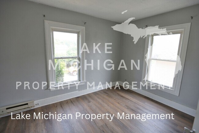 Photo - 1206 4th St NW