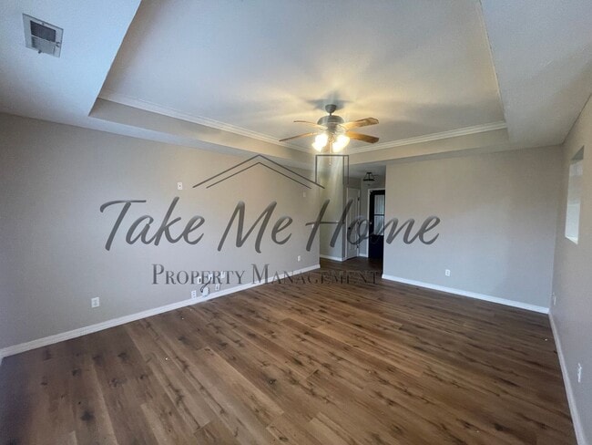 Photo - Modern 4-Bed, 2-Bath Home for Rent in Republic – 3-Car Garage & Private Fenced Yard